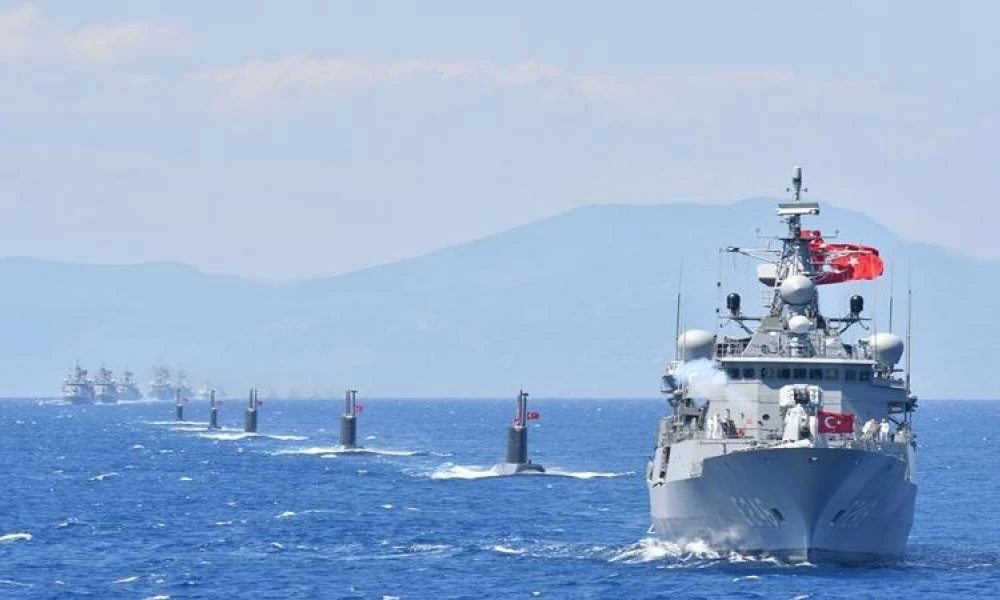 Κλιμακώνουν τις ΨΕΠ οι Τούρκοι: "Υποβρύχιά μας περιπολούν το Καστελόριζο"
